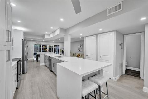 3301 Raleigh Street Hollywood FL 33021