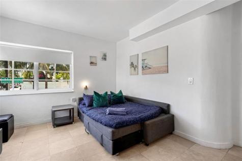 1100 Collins Avenue Miami Beach FL 33139