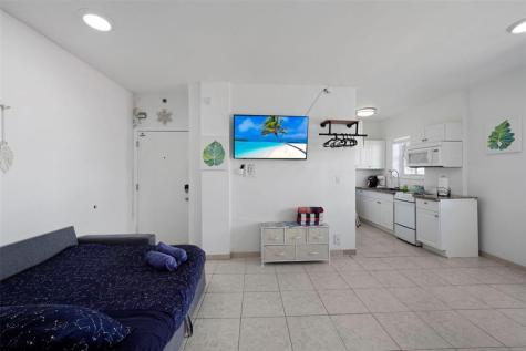 1100 Collins Avenue Miami Beach FL 33139