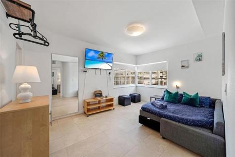 1100 Collins Avenue Miami Beach FL 33139