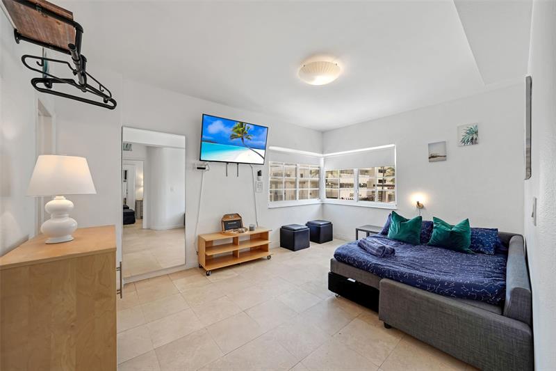 1100 Collins Avenue Miami Beach FL 33139