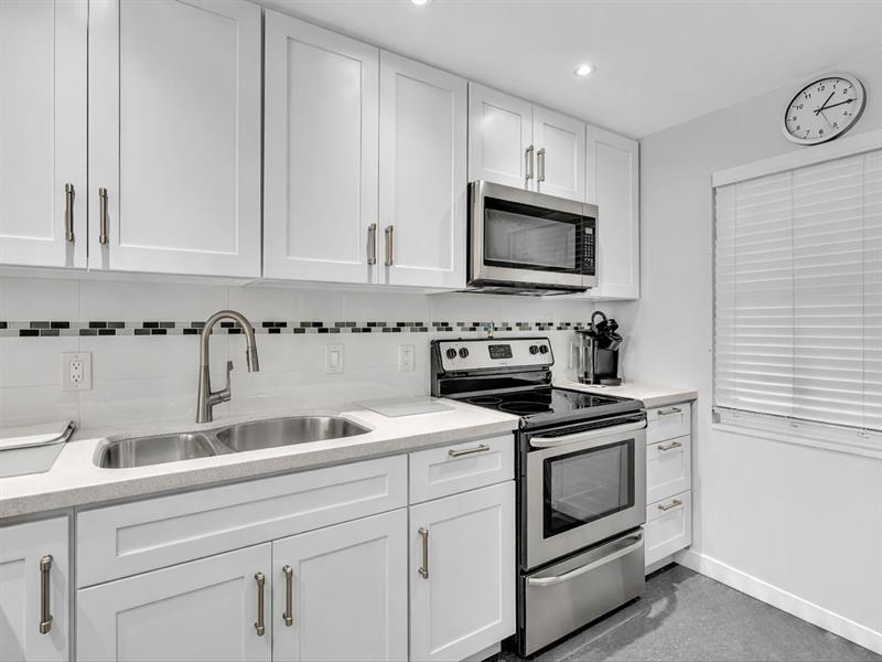 4030 W Palm Aire Drive Pompano Beach FL 33069