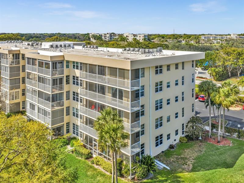 4030 W Palm Aire Drive Pompano Beach FL 33069