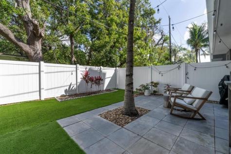 723 SE 16th Court Fort Lauderdale FL 33316