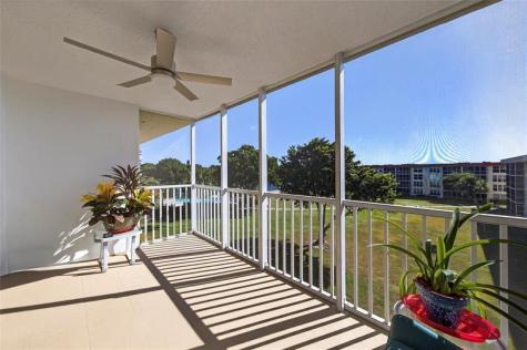 3150 NE 48th Court Lighthouse Point FL 33064