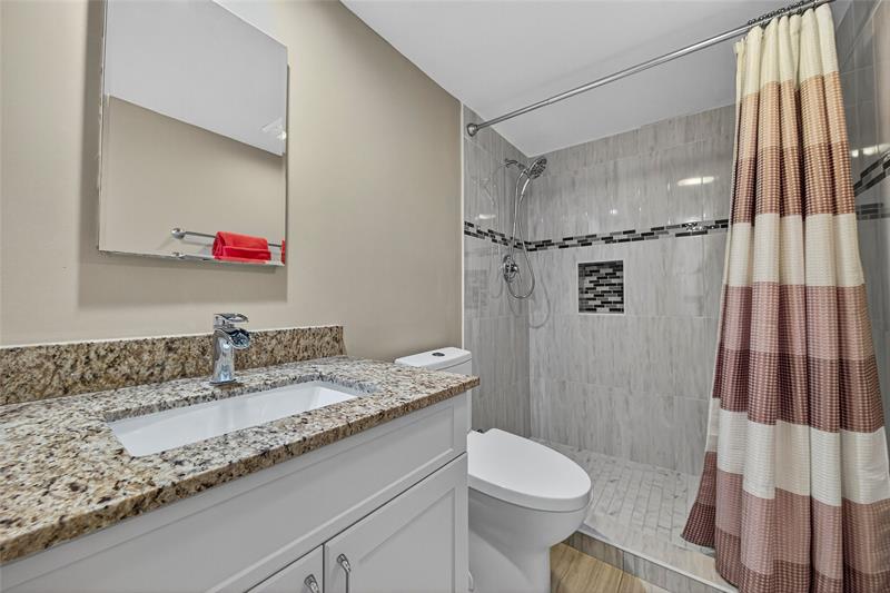 3150 NE 48th Court Lighthouse Point FL 33064