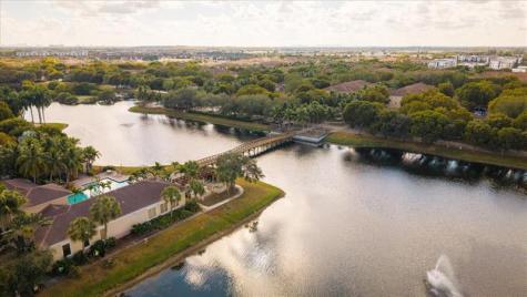 2452 Centergate Drive Miramar FL 33025