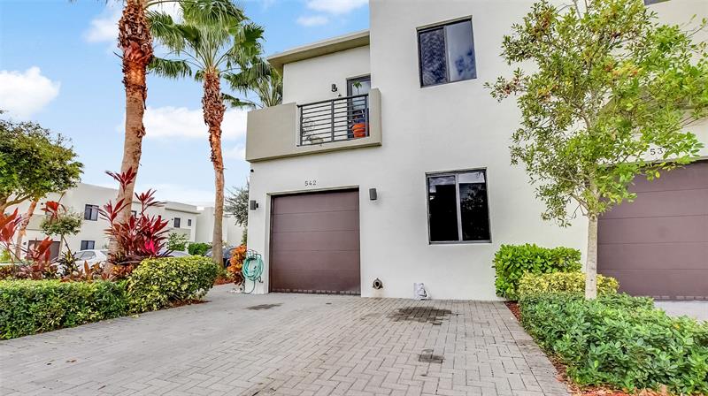 542 SW 91st Court Miami FL 33174