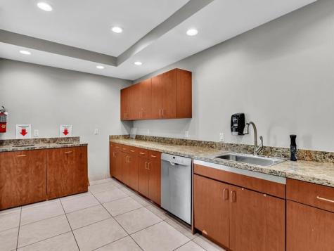 3300 NE 36th Street Fort Lauderdale FL 33308