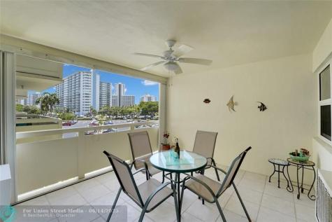 3200 NE 36th Street Fort Lauderdale FL 33308