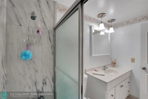 3200 NE 36th Street Fort Lauderdale FL 33308