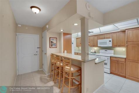 3200 NE 36th Street Fort Lauderdale FL 33308
