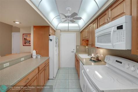 3200 NE 36th Street Fort Lauderdale FL 33308