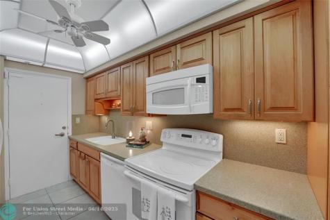 3200 NE 36th Street Fort Lauderdale FL 33308