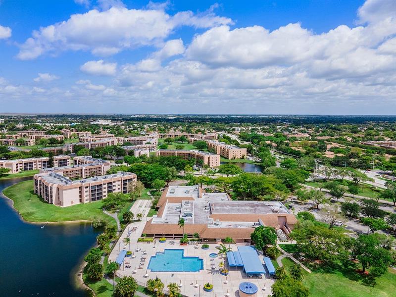 10382 NW 24th Place Sunrise FL 33322