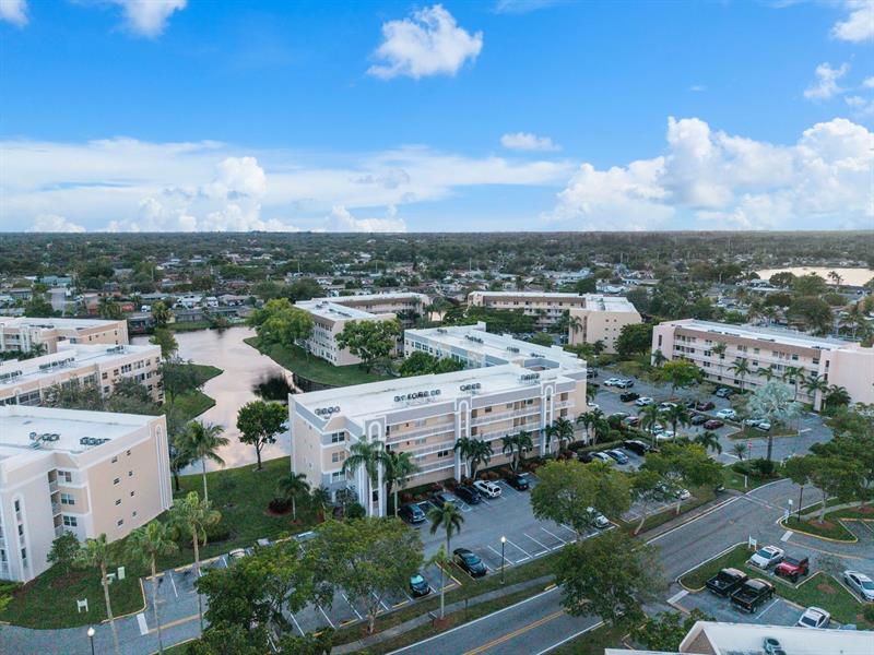 10382 NW 24th Place Sunrise FL 33322