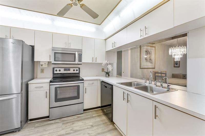 10382 NW 24th Place Sunrise FL 33322