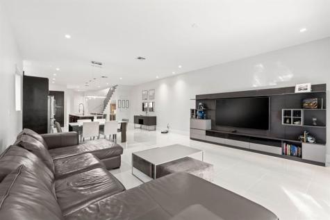 928 NE 16th Avenue Fort Lauderdale FL 33304