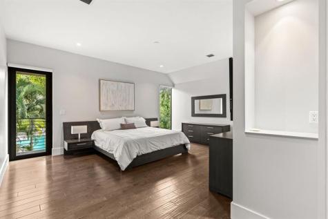 928 NE 16th Avenue Fort Lauderdale FL 33304