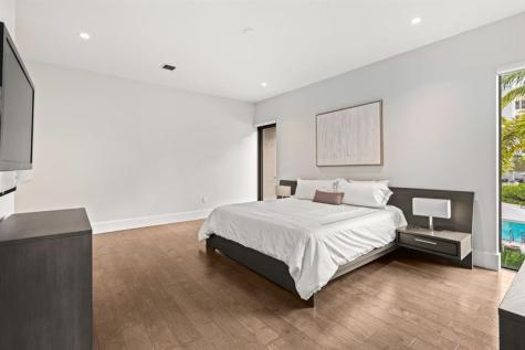 928 NE 16th Avenue Fort Lauderdale FL 33304