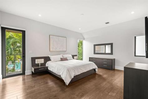 928 NE 16th Avenue Fort Lauderdale FL 33304