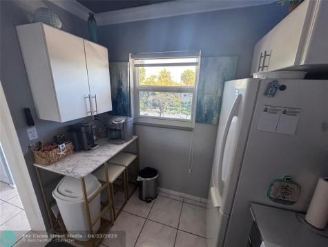 3431 NW 50th Avenue Lauderdale Lakes FL 33319