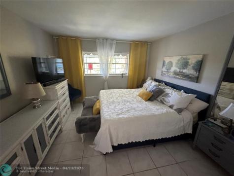 3431 NW 50th Avenue Lauderdale Lakes FL 33319