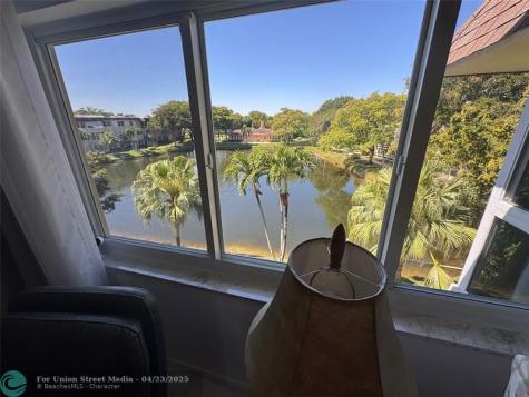 3431 NW 50th Avenue Lauderdale Lakes FL 33319