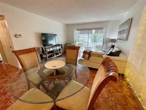 5071 W Oakland Park Boulevard Lauderdale Lakes FL 33313