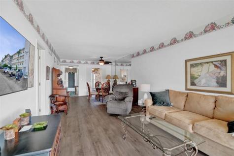 105 NE 19th Avenue Deerfield Beach FL 33441