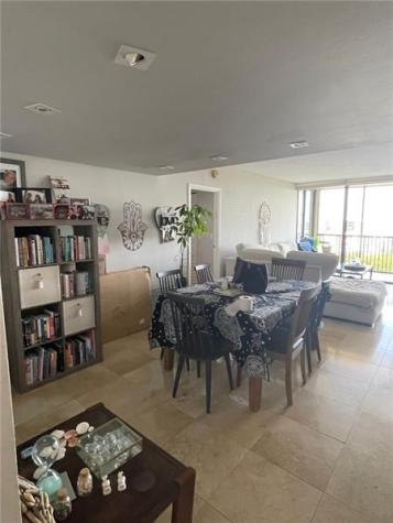 20301 W Country Club Drive Aventura FL 33180