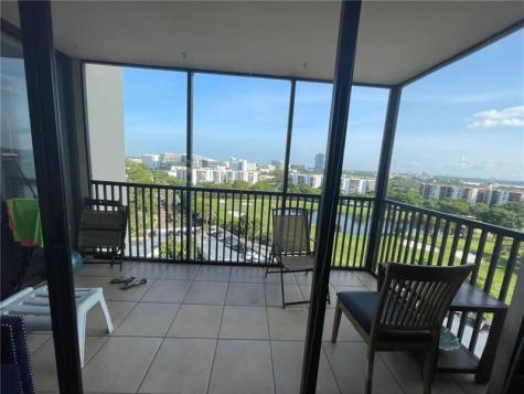 20301 W Country Club Drive Aventura FL 33180