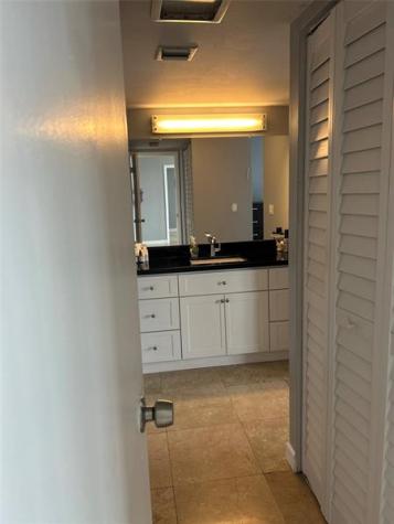 20301 W Country Club Drive Aventura FL 33180