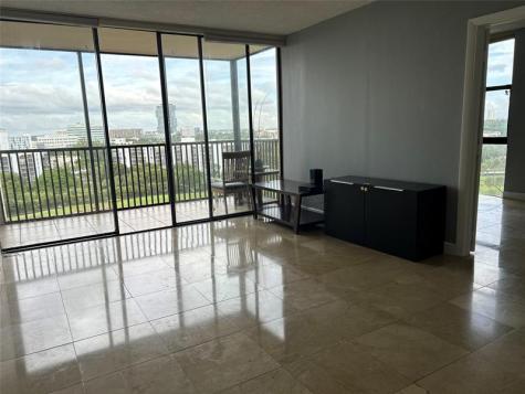 20301 W Country Club Drive Aventura FL 33180