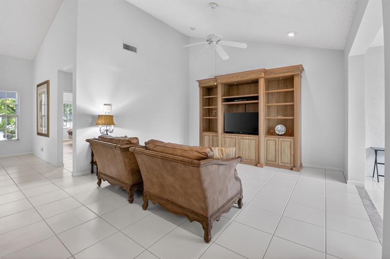 11586 Briarwood Circle Boynton Beach FL 33437