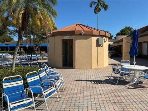 9481 Sunrise Lakes Boulevard Sunrise FL 33322