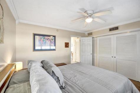 5201 NE 24 Fort Lauderdale FL 33308