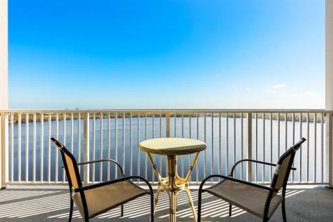 13427 Blue Heron Beach Drive Orlando FL 32821-6302