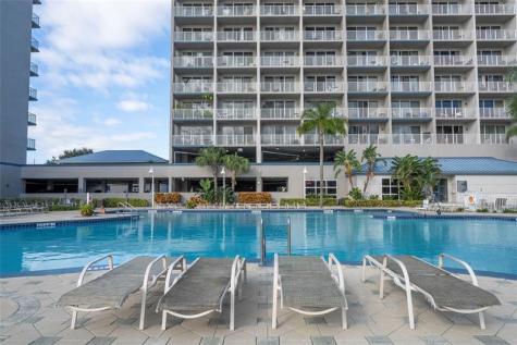 13427 Blue Heron Beach Drive Orlando FL 32821-6302
