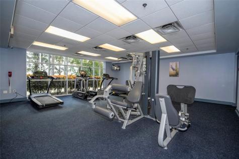 13427 Blue Heron Beach Drive Orlando FL 32821-6302