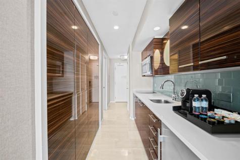 551 N Fort Lauderdale Beach Boulevard Fort Lauderdale FL 33304