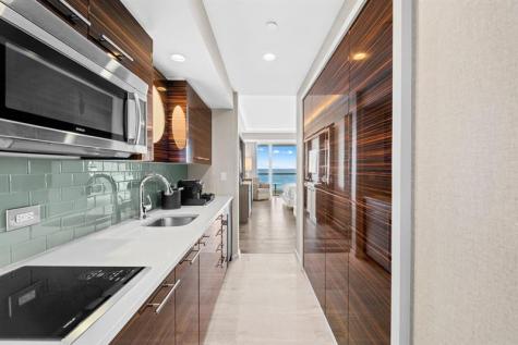 551 N Fort Lauderdale Beach Boulevard Fort Lauderdale FL 33304