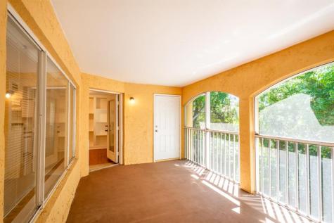 2440 NW 33rd Street Oakland Park FL 33309