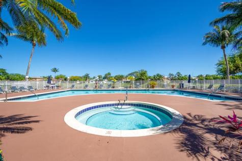 2440 NW 33rd Street Oakland Park FL 33309