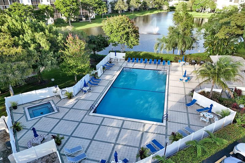 2334 S Cypress Bend Drive Pompano Beach FL 33069