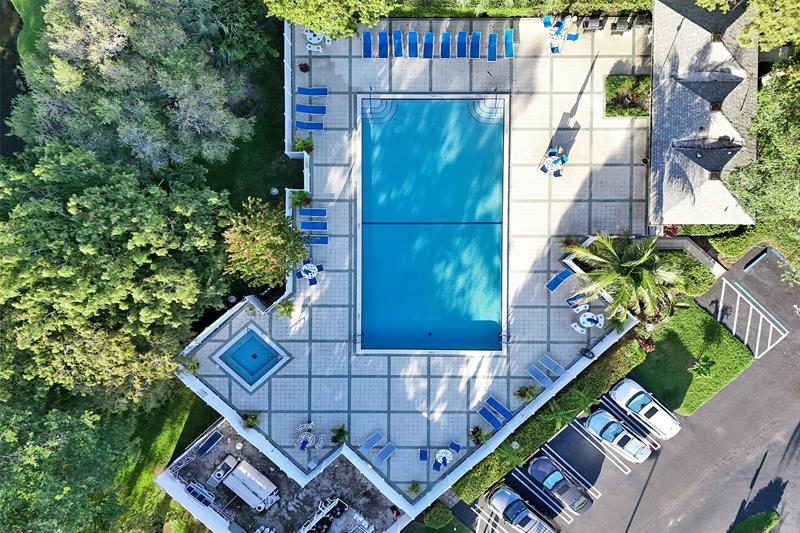 2334 S Cypress Bend Drive Pompano Beach FL 33069