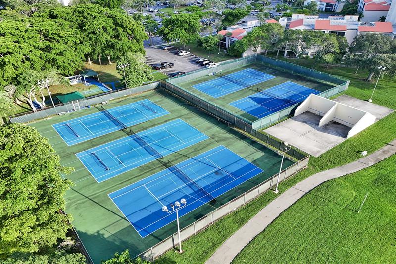 2334 S Cypress Bend Drive Pompano Beach FL 33069