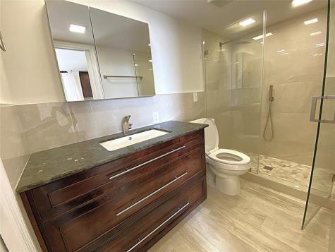 2400 Presidential Way West Palm Beach FL 33401