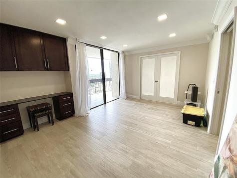 2400 Presidential Way West Palm Beach FL 33401