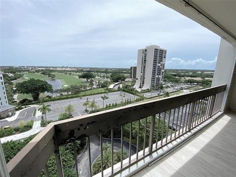 2400 Presidential Way West Palm Beach FL 33401